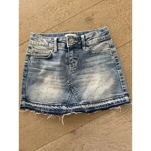 Girls SO Denim Jean Skirt Frayed Excellent Condition Size 7